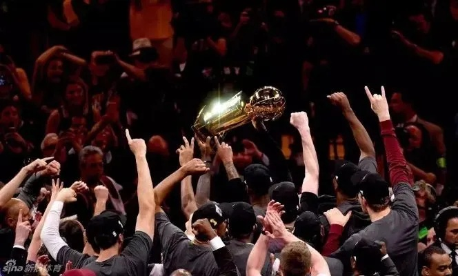 NBA2016绝杀集锦（回顾历史最惊心动魄的瞬间）-第3张图片-www.211178.com_果博福布斯